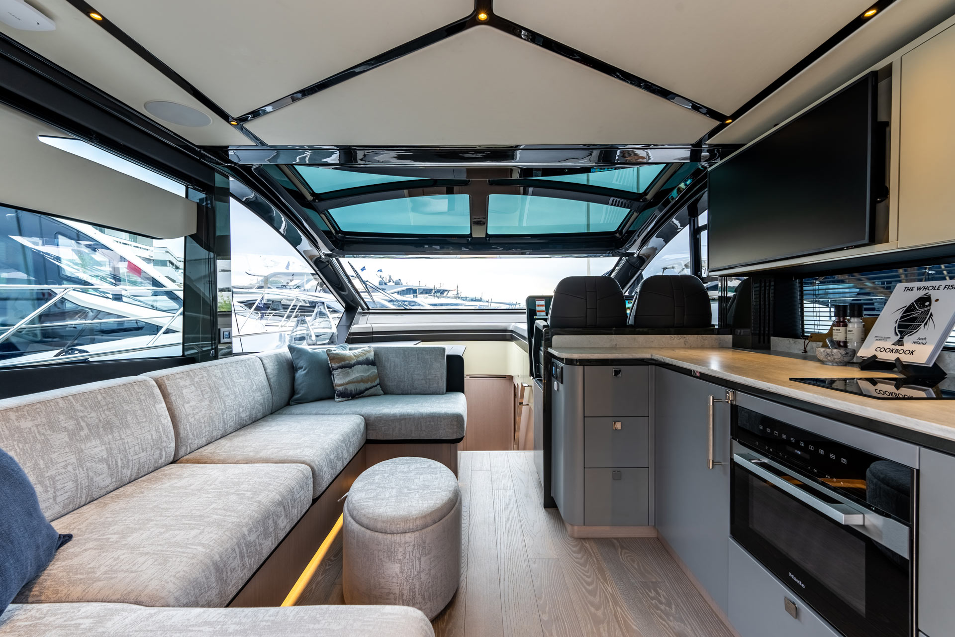 Predator 55 | Design Unlimited 1 7 |Design Unlimited