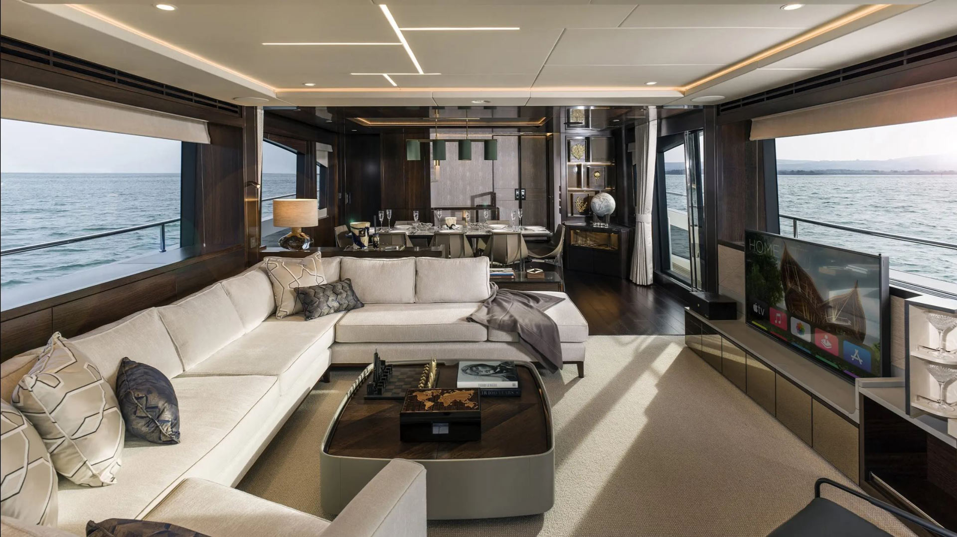 88 Yacht | Design Unlimited 2 8 |Design Unlimited