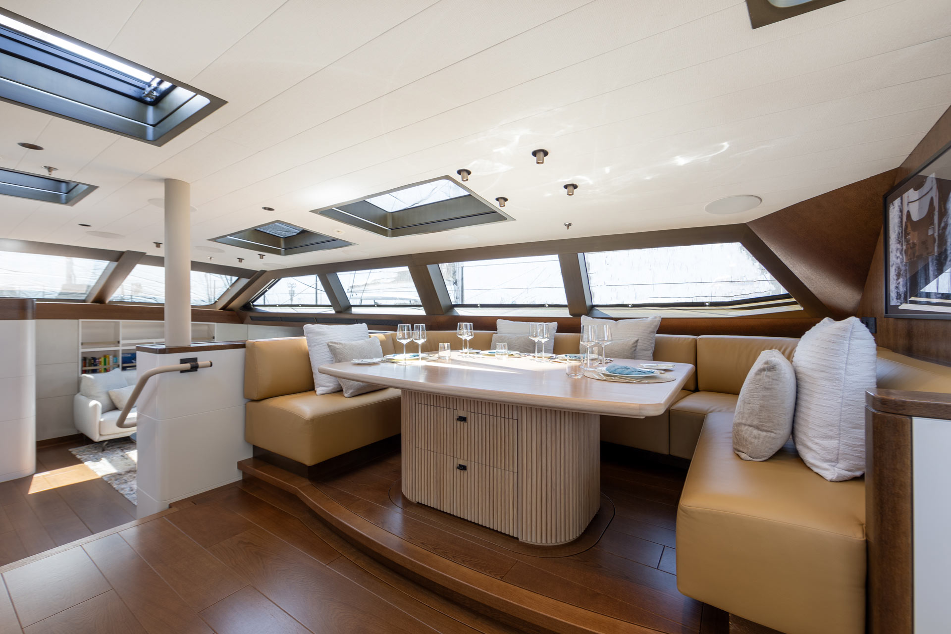 Ravenger | Design Unlimited 5 2 |Design Unlimited