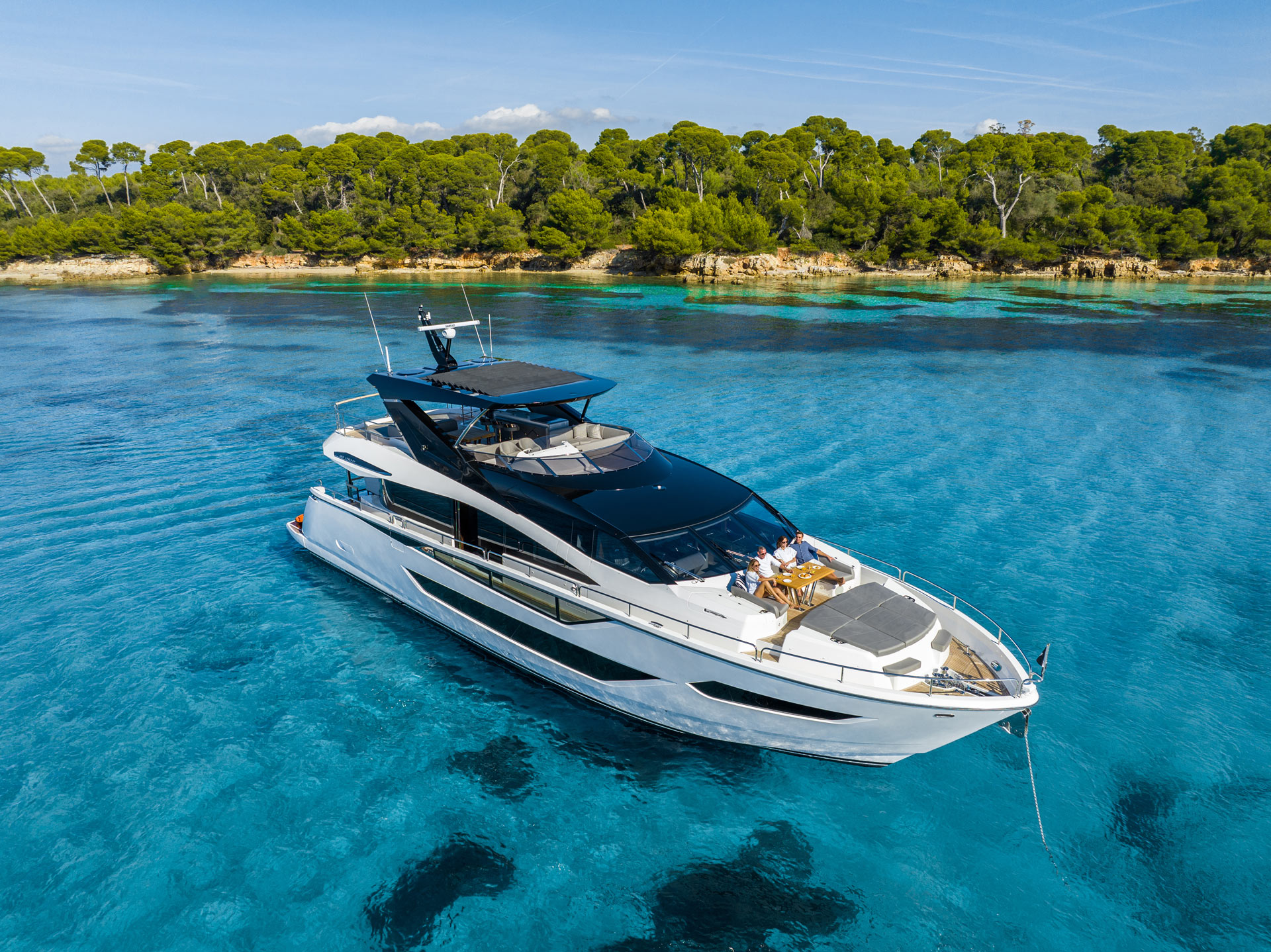 88 Yacht | Design Unlimited Cover