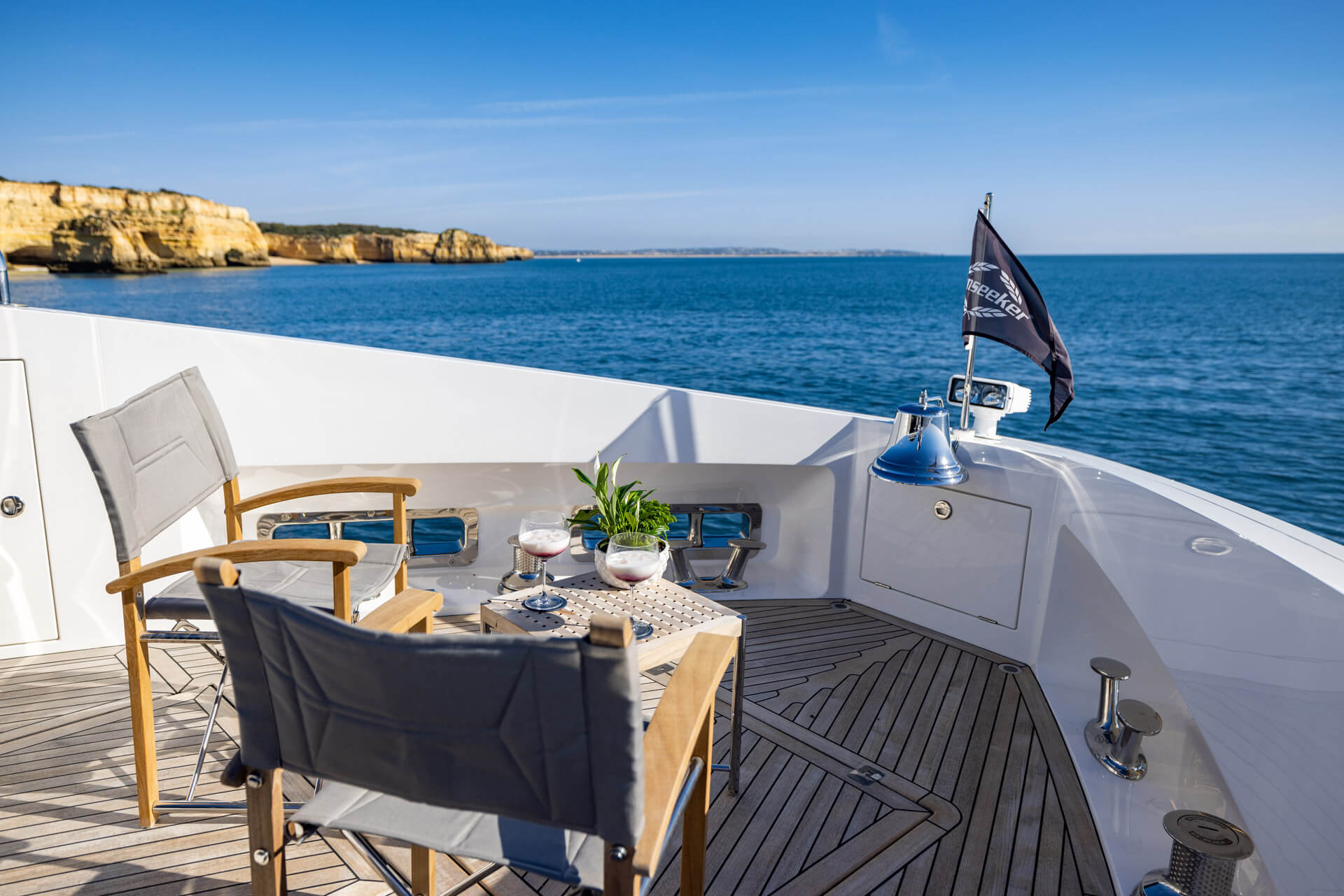 100 Yacht | Design Unlimited 6 |Design Unlimited